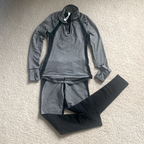 American Eagle Performance Athletic Leggings - Small, & matching quarter zip top - Picture 1 of 16